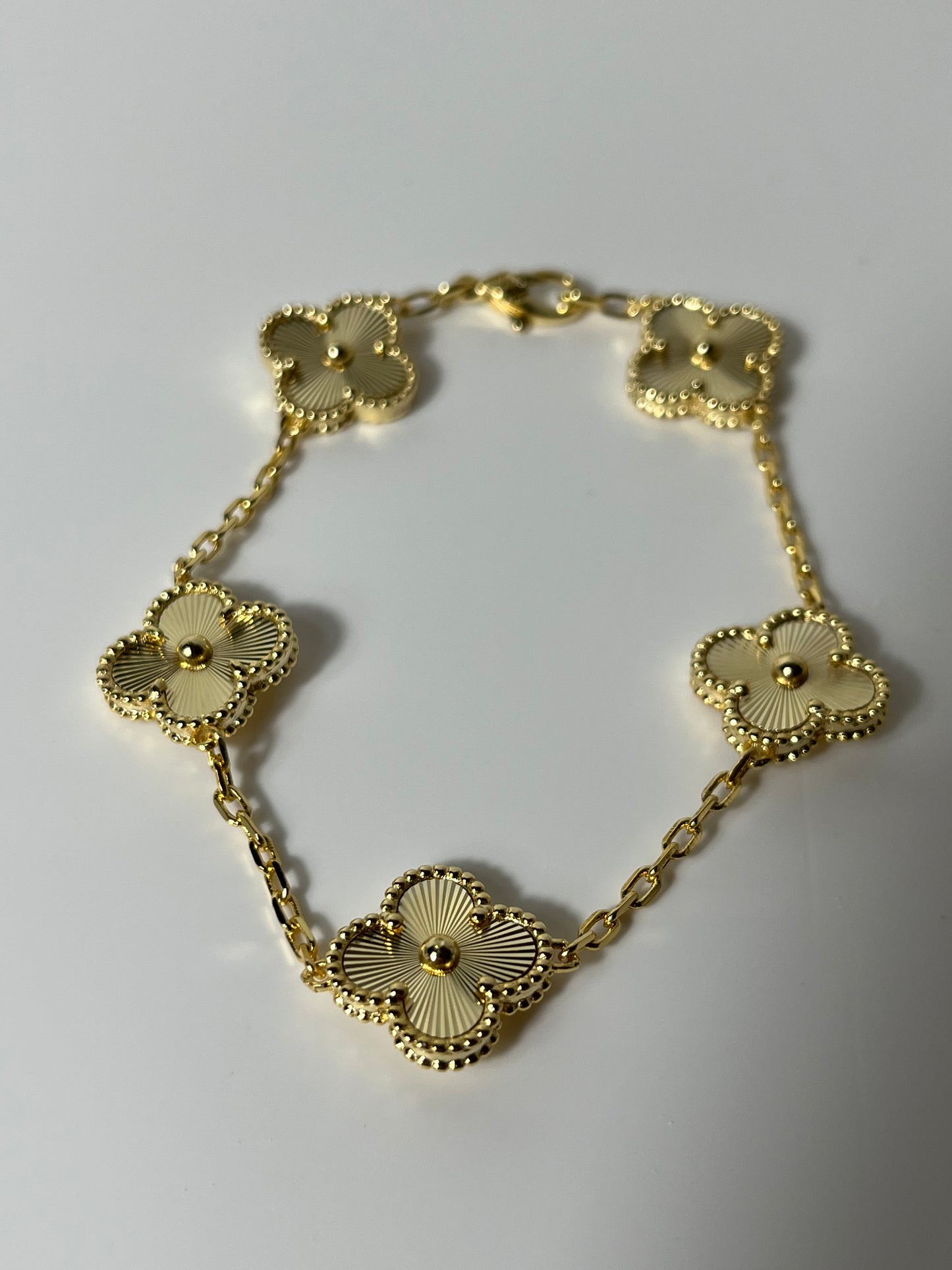 Van Bracelet (Gold)